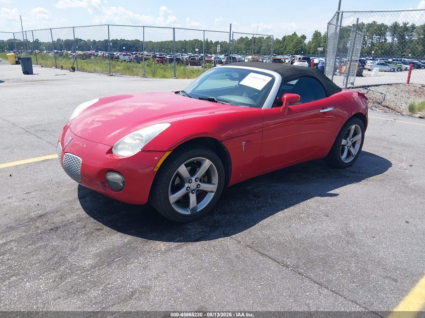 2007 Pontiac Solstice VIN 1G2MB35B27Y116257 IAAI salvage auction — NORMAL WEAR, Clear (South Carolina), sold $675 on 2026-08-19 (photo 2)