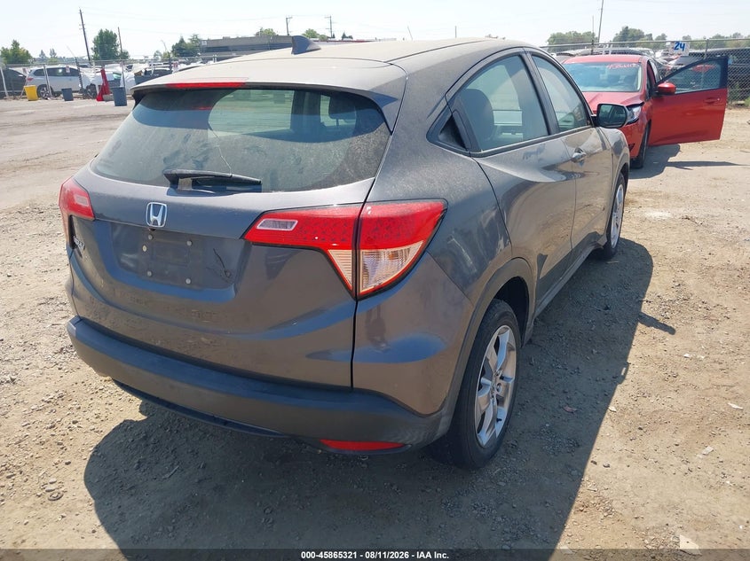 2017 Honda Hr-v VIN 3CZRU5H38HM709396 IAAI salvage auction — NORMAL WEAR, Salvage Title, sold $11,950 on 2026-08-19 (photo 4)