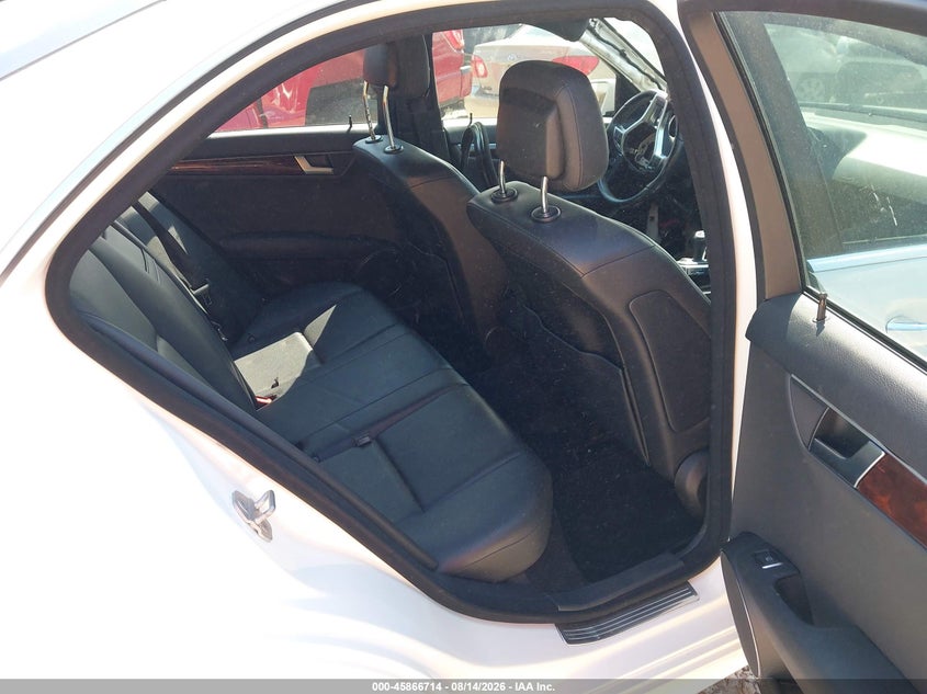 2013 Mercedes-benz VIN WDDGF8AB4DR244690 IAAI salvage auction — VANDALISM, Clear (Massachusetts), sold $1,200 on 2026-08-21 (photo 8)