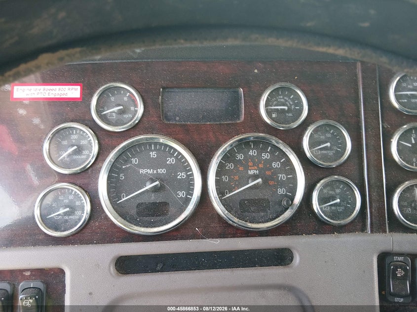 2021 Peterbilt 389 VIN 1NPXLP9X3MD723332 IAAI salvage auction — FRONT END, Wait Title, sold $35,500 on 2026-09-23 (photo 5)