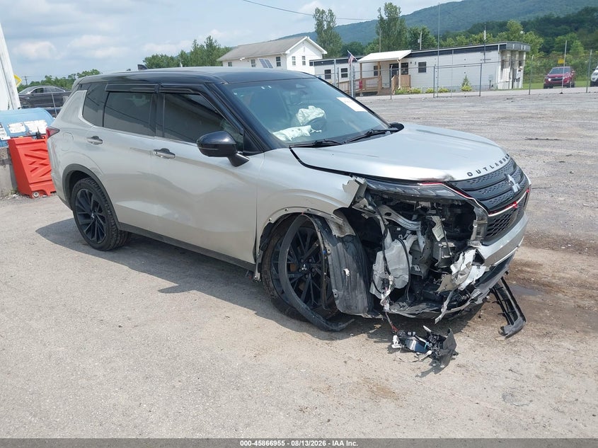 2023 Mitsubishi Outlander VIN JA4J4VA85PZ040892 IAAI salvage auction — FRONT END, Wait Title, sold $5,700 on 2026-09-23 (photo 1)