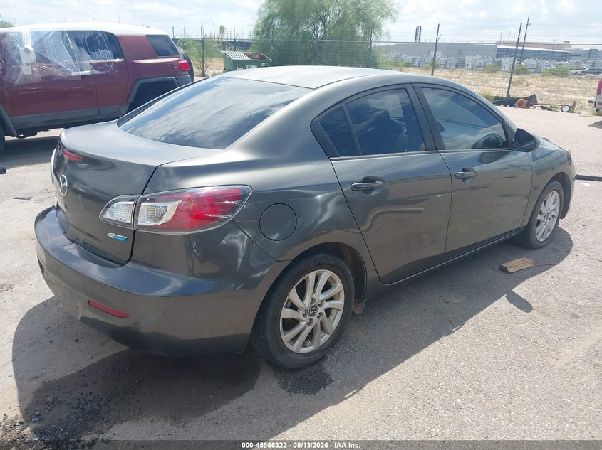 2013 Mazda 3 VIN JM1BL1VP8D1792992 IAAI salvage auction — SIDE, Wait Title, sold $250 on 2026-10-15 (photo 4)
