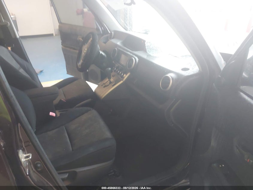 2013 Scion Xb VIN JTLZE4FE0DJ030994 IAAI salvage auction — FRONT END, Salvage Title, sold $675 on 2026-09-14 (photo 5)