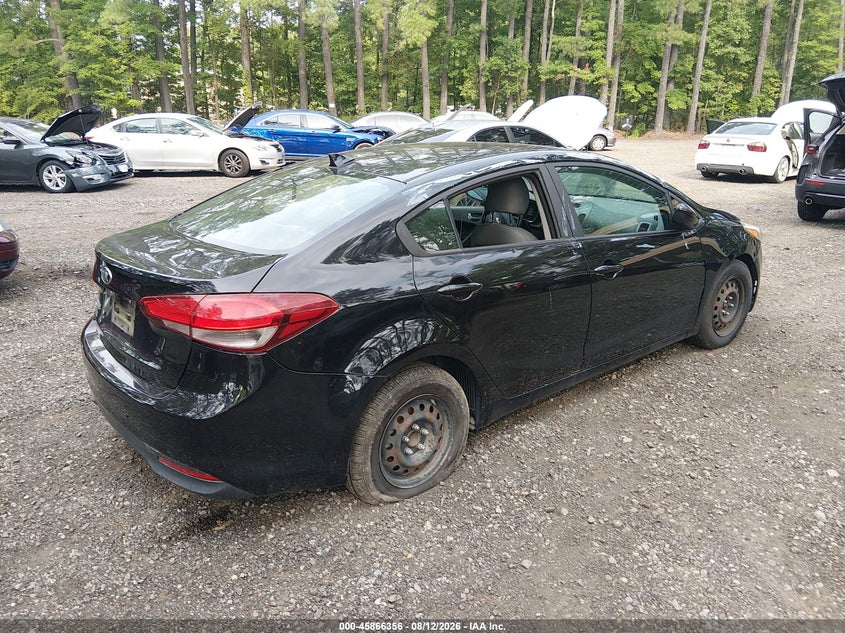 2017 Kia Forte VIN 3KPFL4A7XHE052548 IAAI salvage auction — NORMAL WEAR, Clear (Virginia), sold $525 on 2026-09-06 (photo 4)