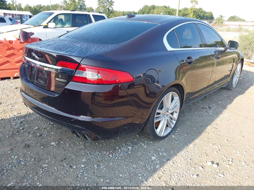 2011 Jaguar Xf VIN SAJWA0HE8BMR99763 IAAI salvage auction — NORMAL WEAR, Clear-Dealer Only (Indiana), sold $800 on 2026-09-08 (photo 4)