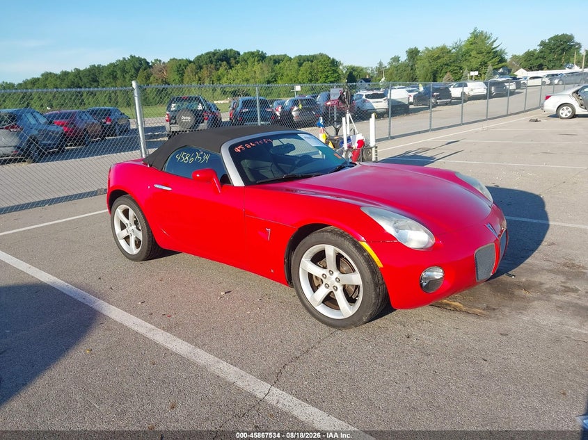 2008 Pontiac Solstice VIN 1G2MC35B08Y131886 IAAI salvage auction — SIDE, Clear (Indiana), sold $1,800 on 2026-09-06 (photo 1)