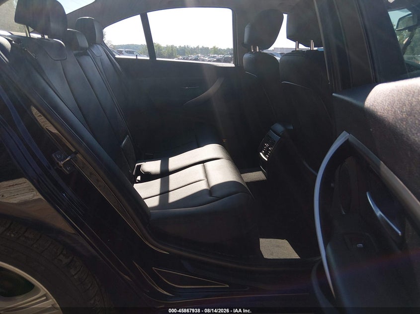 2013 BMW 3er VIN WBA3C3C59DF146524 IAAI salvage auction — REAR END, Wait Title, sold $775 on 2026-08-21 (photo 8)