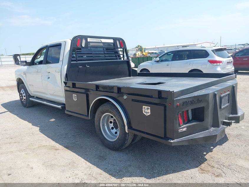 2021 Ram 3500 VIN 3C7WRTCL6MG577871 IAAI salvage auction — SIDE, Salvage Title, sold $29,200 on 2026-08-20 (photo 3)