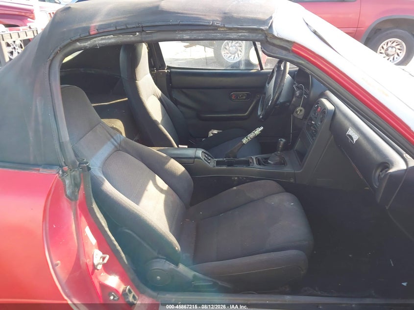 1990 Mazda Mx-5 miata VIN JM1NA3515L0135145 IAAI salvage auction — NORMAL WEAR, Salvage Title - Dealer (California), sold $650 on 2026-09-15 (photo 5)