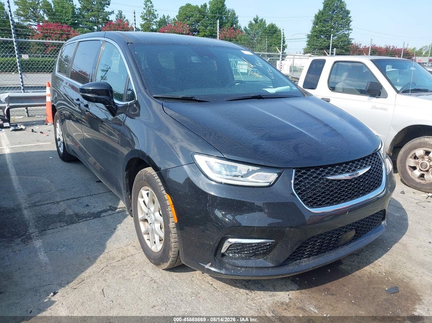 2026 Chrysler Pacifica VIN 2C4RC1BG1TR217033 — IAAI salvage auction photo