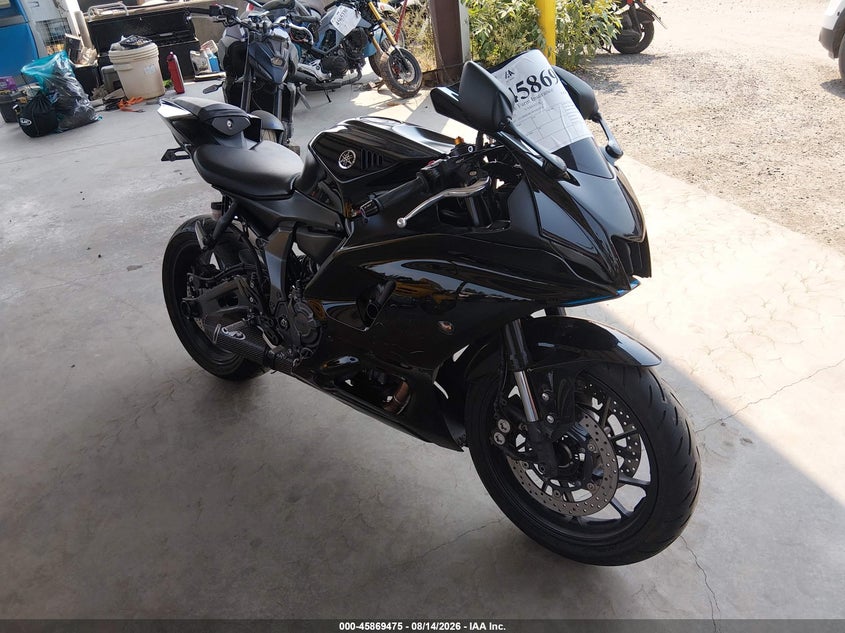 2023 Yamaha Yzf VIN JYARM38E5PA005014 IAAI salvage auction — LEFT & RIGHT, Wait Title, sold $2,050 on 2026-09-09 (photo 1)