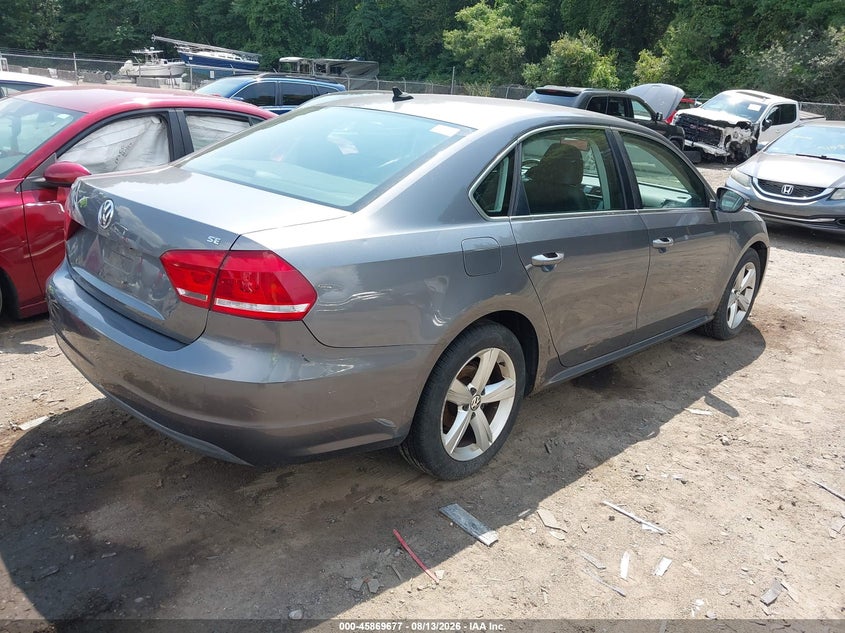 2012 Volkswagen Passat VIN 1VWBP7A36CC031775 IAAI salvage auction — NORMAL WEAR, Clear (Massachusetts), sold $725 on 2026-09-02 (photo 4)
