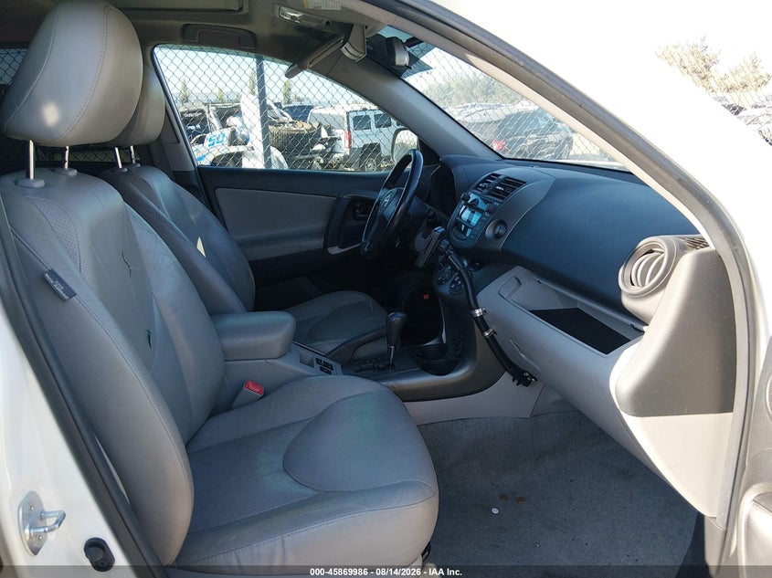 2011 Toyota Rav 4 VIN 2T3YF4DV0BW064438 IAAI salvage auction — FRONT END, Salvage (California), sold $2,725 on 2026-09-20 (photo 5)