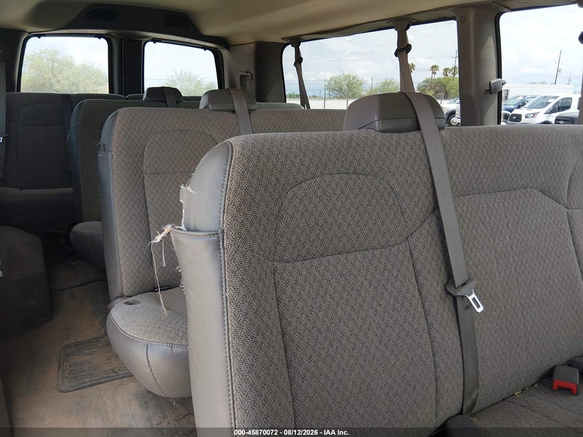 2016 Chevrolet Express 3500 VIN 1GAZGPFF9G1252060 IAAI salvage auction — NORMAL WEAR, Sf97 (Arizona), sold $19,600 on 2026-09-10 (photo 8)