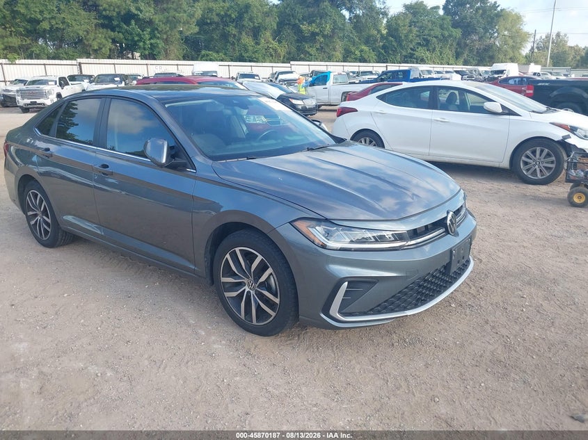 2025 Volkswagen Jetta VIN 3VW7X7BU8SM013840 — IAAI salvage auction photo