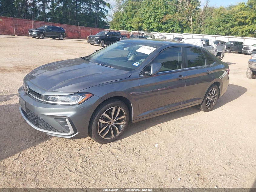 2025 Volkswagen Jetta VIN 3VW7X7BU8SM013840 IAAI salvage auction — NORMAL WEAR, Salvage Title, sold $13,100 on 2026-08-19 (photo 2)
