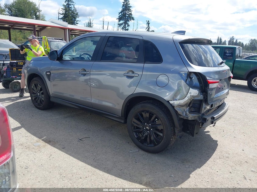 2026 Mitsubishi Outlander VIN JA4ARUAU1TU011647 IAAI salvage auction — REAR END, Salvage Title, sold $12,100 on 2026-08-19 (photo 3)