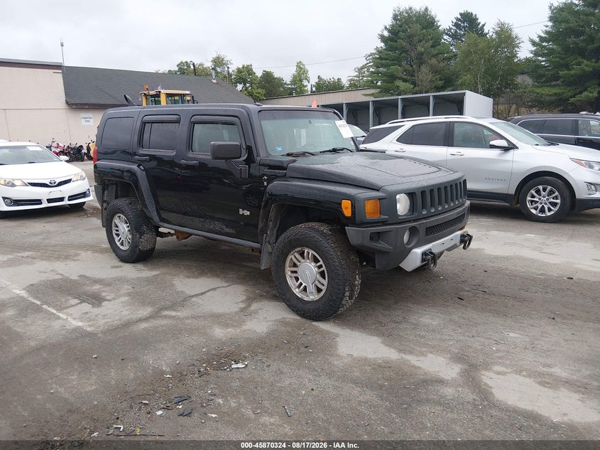 2008 Hummer H3 VIN 5GTEN13E788155610 IAAI salvage auction — NORMAL WEAR, Original (New Hampshire), sold $425 on 2026-09-16 (photo 1)