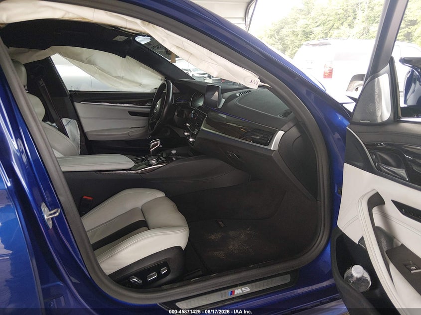 2019 BMW M5 VIN WBSJF0C53KB285741 IAAI salvage auction — SIDE, Salvage (Connecticut), sold $27,350 on 2026-09-03 (photo 5)