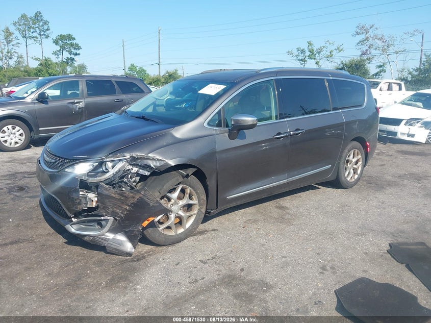 2017 Chrysler Pacifica VIN 2C4RC1GG1HR504808 IAAI salvage auction — LEFT FRONT, Wait Title, sold $3,650 on 2026-08-26 (photo 2)