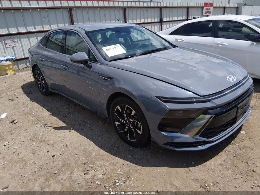 2025 Hyundai Sonata VIN KMHL64JA2SA472896 — IAAI salvage auction photo