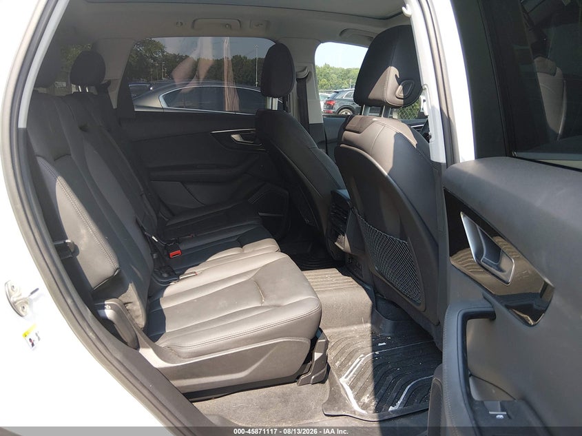 2023 Audi Q7 VIN WA1LCBF78PD004671 IAAI salvage auction — FRONT END, Salvage Title, sold $12,600 on 2026-09-14 (photo 8)