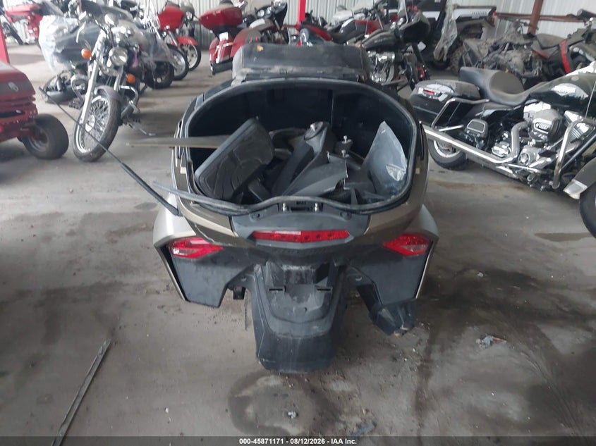 2020 Can-am/ brp Spyder VIN 2BXREDD22LV000756 IAAI salvage auction — FRONT END, Salvage (Iowa), sold $25 on 2026-09-18 (photo 6)
