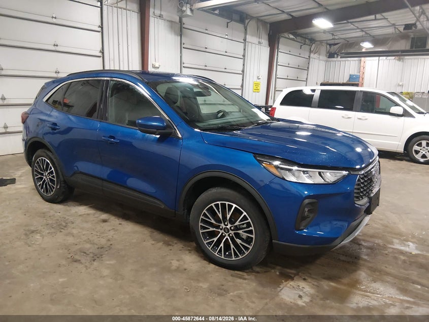 2023 Ford Escape VIN 1FMCU0E17PUA28377 — IAAI salvage auction photo