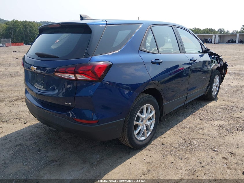 2022 Chevrolet Equinox VIN 3GNAXSEV9NS216338 IAAI salvage auction — RIGHT FRONT, Salvage Title, sold $7,100 on 2026-08-22 (photo 4)