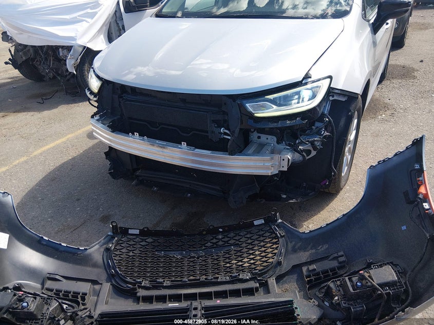 2024 Chrysler Pacifica VIN 2C4RC1BGXRR145953 IAAI salvage auction — FRONT END, Salvage Title, sold $13,100 on 2026-08-22 (photo 6)