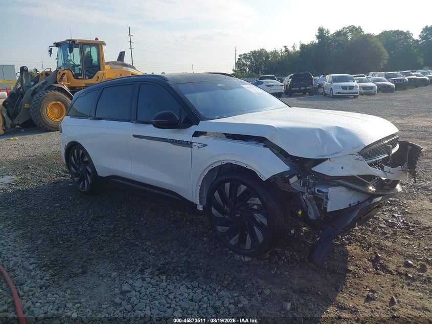 2026 Lincoln Nautilus VIN 5LMPJ8KA5TJ052618 — IAAI salvage auction photo
