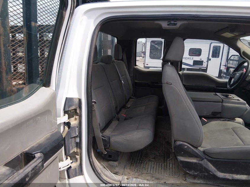 2018 Ford F350 VIN 1FD8X3H68JEC68948 IAAI salvage auction — LEFT SIDE, Certificate Of Title (Nebraska), sold $7,500 on 2026-09-05 (photo 8)