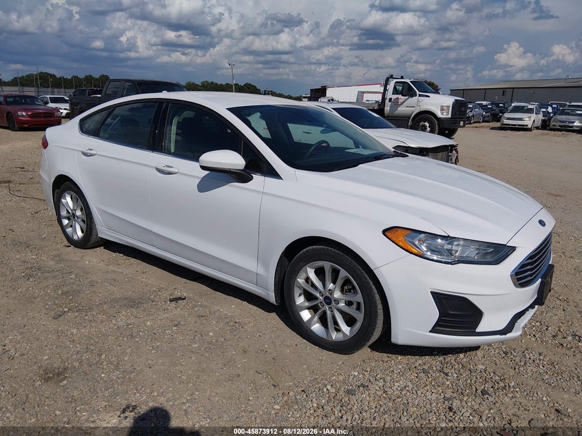 2020 Ford Fusion VIN 3FA6P0LU2LR264397 — IAAI salvage auction photo