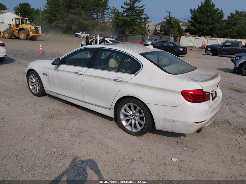 2014 BMW 5 series VIN WBA5B3C58ED533087 IAAI salvage auction — NORMAL WEAR, Clear (New Jersey), sold $600 on 2026-08-18 (photo 3)