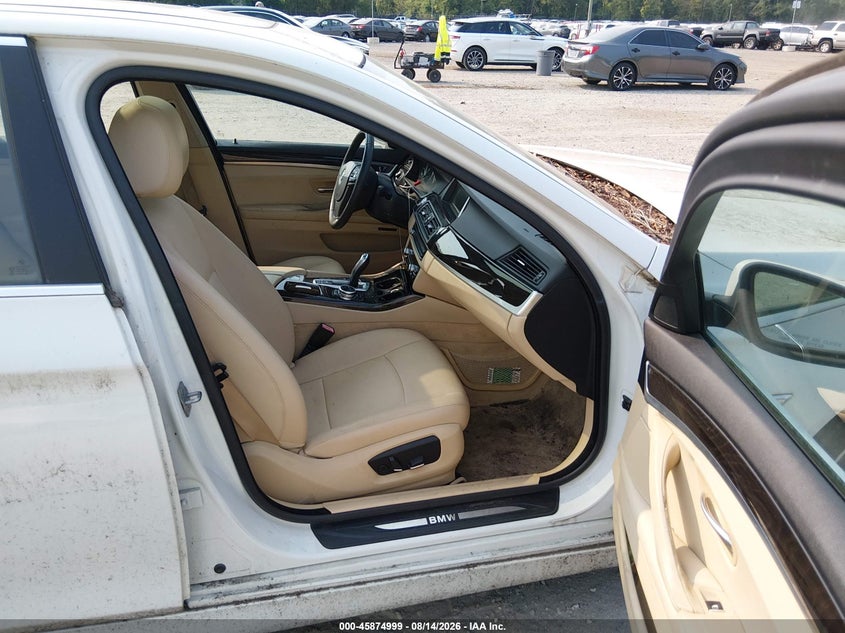 2014 BMW 5 series VIN WBA5B3C58ED533087 IAAI salvage auction — NORMAL WEAR, Clear (New Jersey), sold $600 on 2026-08-18 (photo 5)