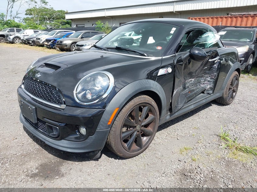 2013 Mini Coupe VIN WMWSX3C58DT408986 IAAI salvage auction — LEFT SIDE, Salvage Title, sold $375 on 2026-09-25 (photo 2)