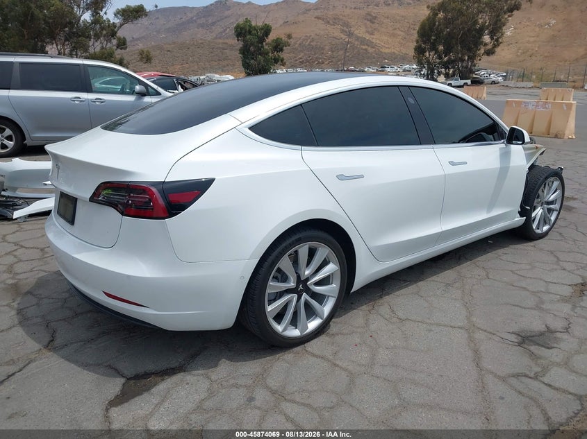 2019 Tesla Model 3 VIN 5YJ3E1EA7KF402432 IAAI salvage auction — FRONT END, Wait Title, sold $6,650 on 2026-08-28 (photo 4)