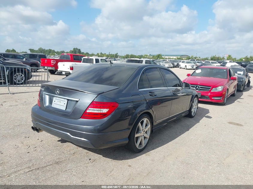 2014 Mercedes-benz C-klasse VIN WDDGF4HB5EA957189 IAAI salvage auction — NORMAL WEAR, Original (Texas), sold $25 on 2026-08-19 (photo 4)