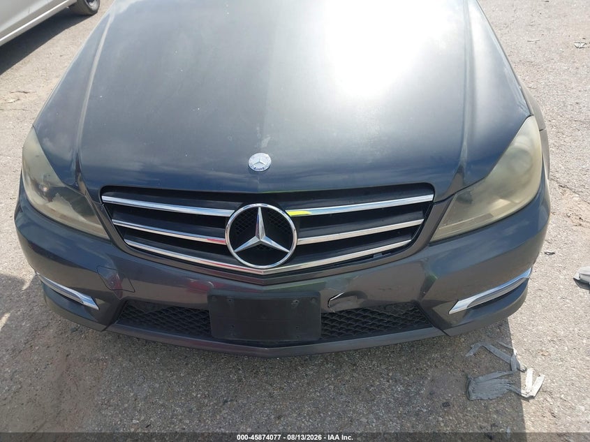 2014 Mercedes-benz C-klasse VIN WDDGF4HB5EA957189 IAAI salvage auction — NORMAL WEAR, Original (Texas), sold $25 on 2026-08-19 (photo 6)