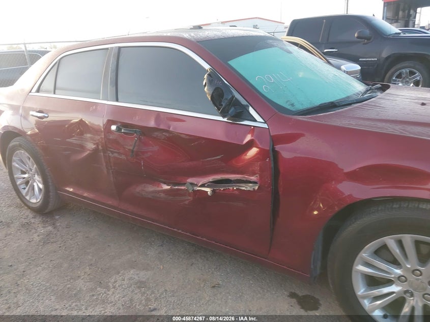 2016 Chrysler 300c VIN 2C3CCAEG4GH181579 IAAI salvage auction — SIDE, Wait Title, sold $2,600 on 2026-08-29 (photo 6)