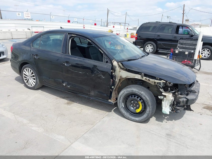 2011 Volkswagen Jetta VIN 3VWLZ7AJ7BM308153 IAAI salvage auction — FRONT END, Salvage (California), sold $775 on 2026-08-21 (photo 1)