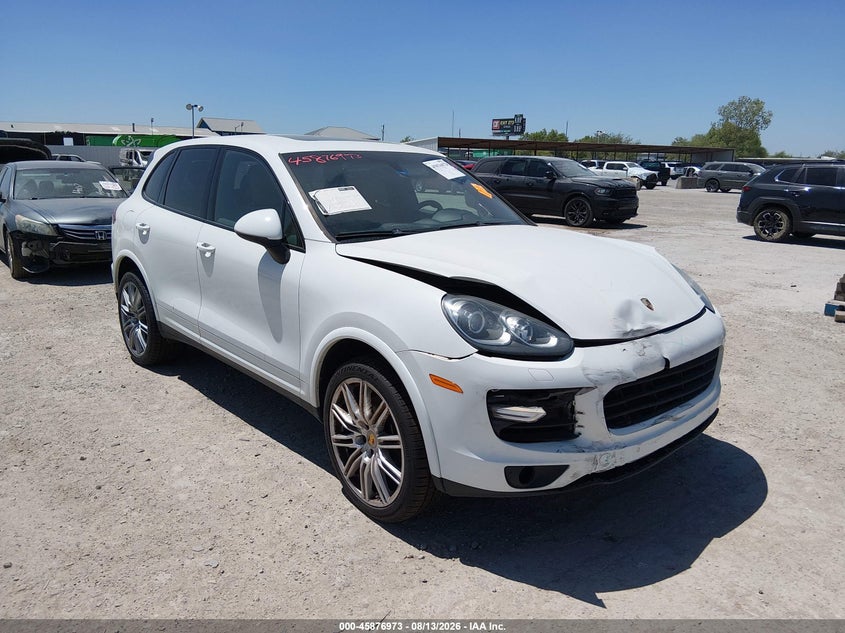 2017 Porsche Cayenne VIN WP1AA2A23HKA90627 — IAAI salvage auction photo