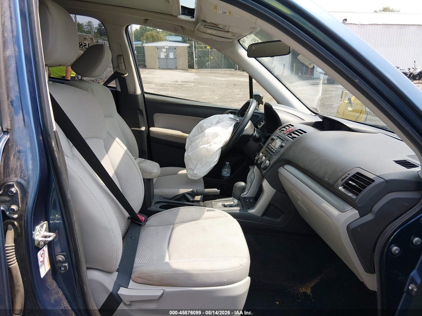 2014 Subaru Forester VIN JF2SJAEC1EH477349 IAAI salvage auction — LEFT FRONT, Wait Title, sold $550 on 2026-09-30 (photo 5)