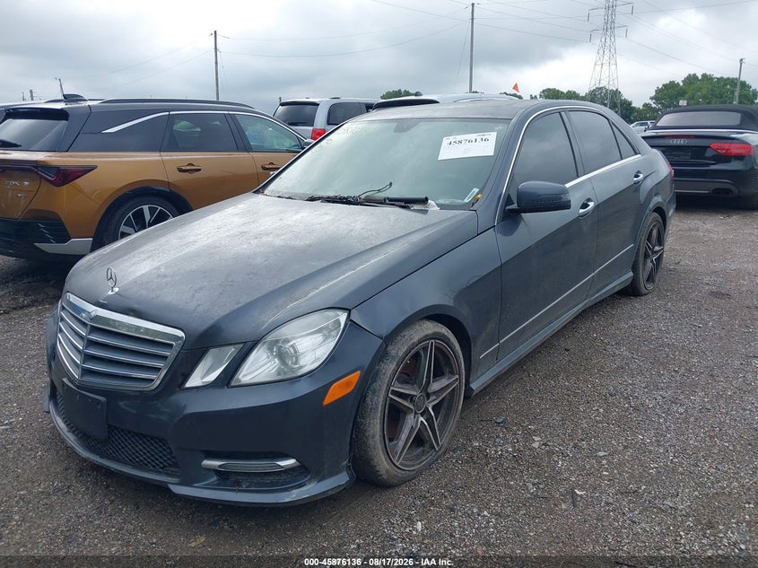 2013 Mercedes-benz E-klasse VIN WDDHF8JB9DA718930 IAAI salvage auction — NORMAL WEAR, Clear (Indiana), sold $525 on 2026-08-19 (photo 2)