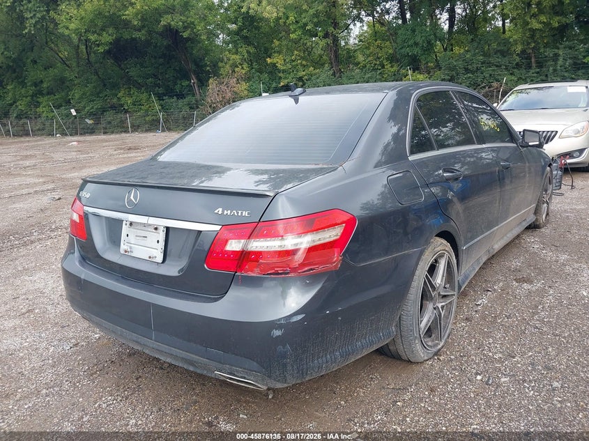 2013 Mercedes-benz E-klasse VIN WDDHF8JB9DA718930 IAAI salvage auction — NORMAL WEAR, Clear (Indiana), sold $525 on 2026-08-19 (photo 4)