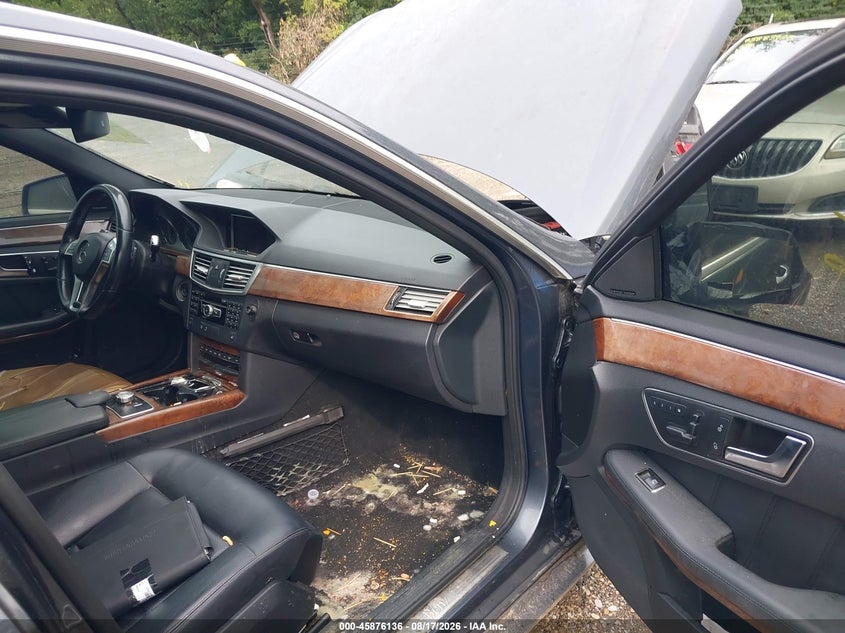 2013 Mercedes-benz E-klasse VIN WDDHF8JB9DA718930 IAAI salvage auction — NORMAL WEAR, Clear (Indiana), sold $525 on 2026-08-19 (photo 5)