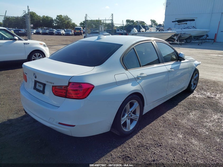 2014 BMW 3er VIN WBA3B5G57ENS08762 IAAI salvage auction — FRONT END, Clear (Florida), sold $425 on 2026-08-19 (photo 4)