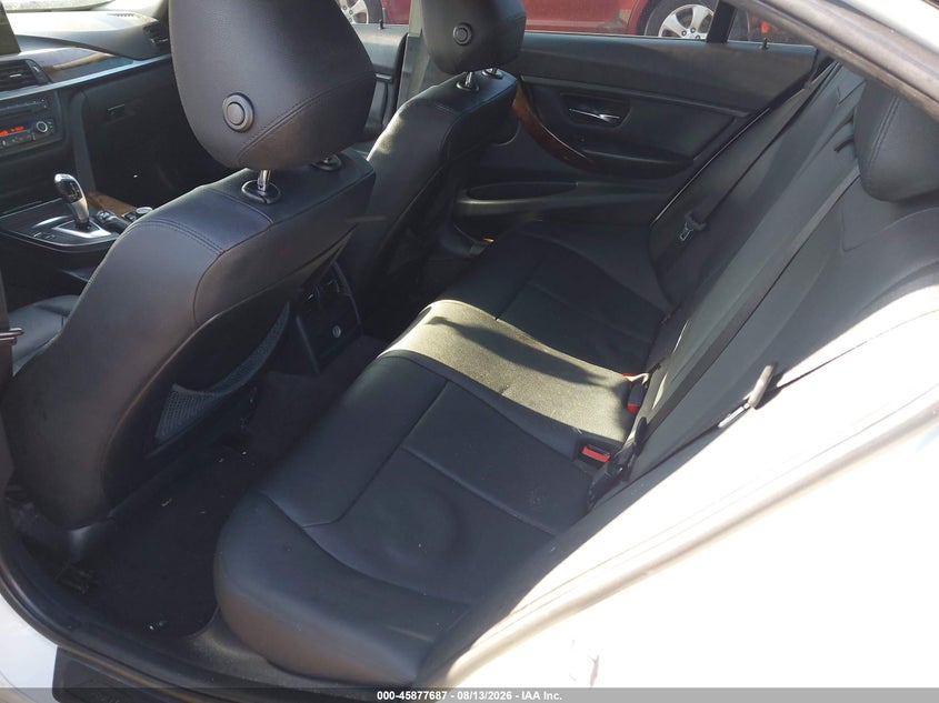 2014 BMW 3er VIN WBA3B5G57ENS08762 IAAI salvage auction — FRONT END, Clear (Florida), sold $425 on 2026-08-19 (photo 8)