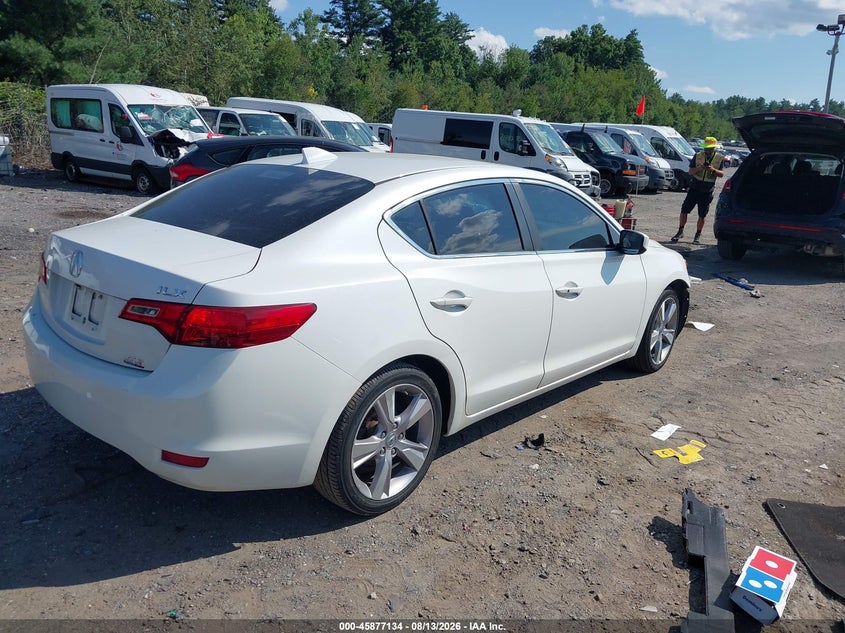 2013 Acura Ilx VIN 19VDE1F79DE010125 IAAI salvage auction — FRONT END, Wait Title, sold $450 on 2026-10-04 (photo 2)