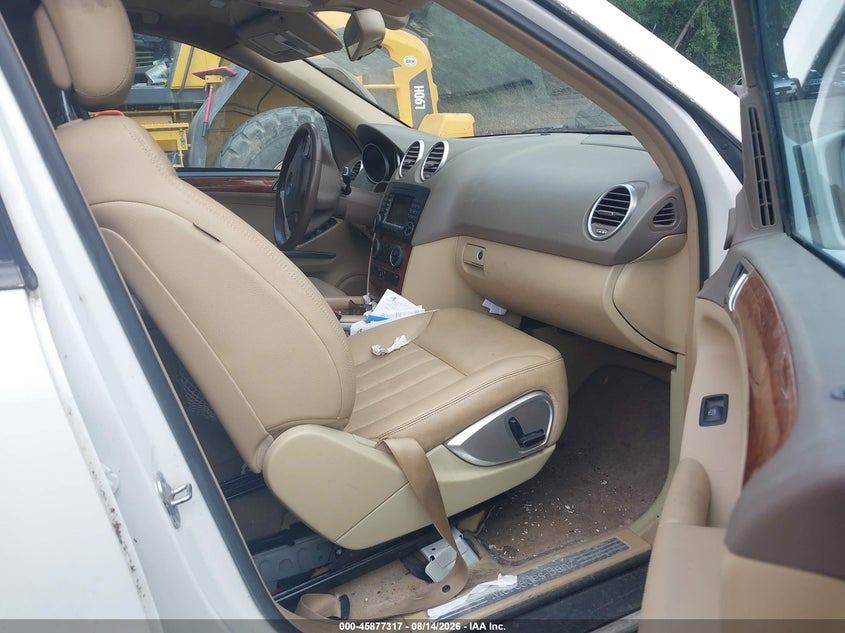 2008 Mercedes-benz Ml-class VIN 4JGBB22E28A433442 IAAI salvage auction — LEFT SIDE, Salvage (Vermont), sold $275 on 2026-09-03 (photo 4)